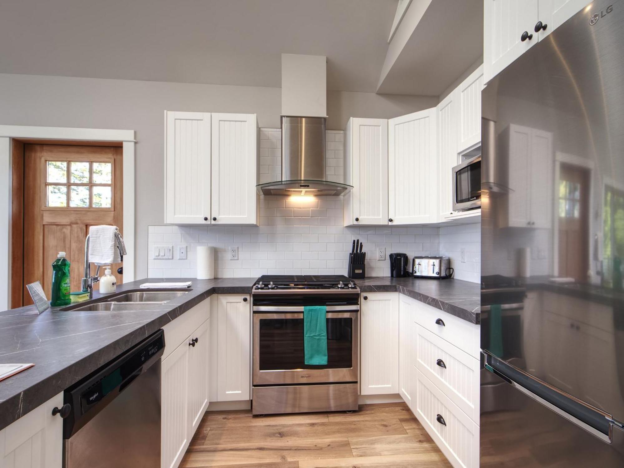 Handsome Dan'S Vacation Cottage Rentals Port Renfrew Cameră foto