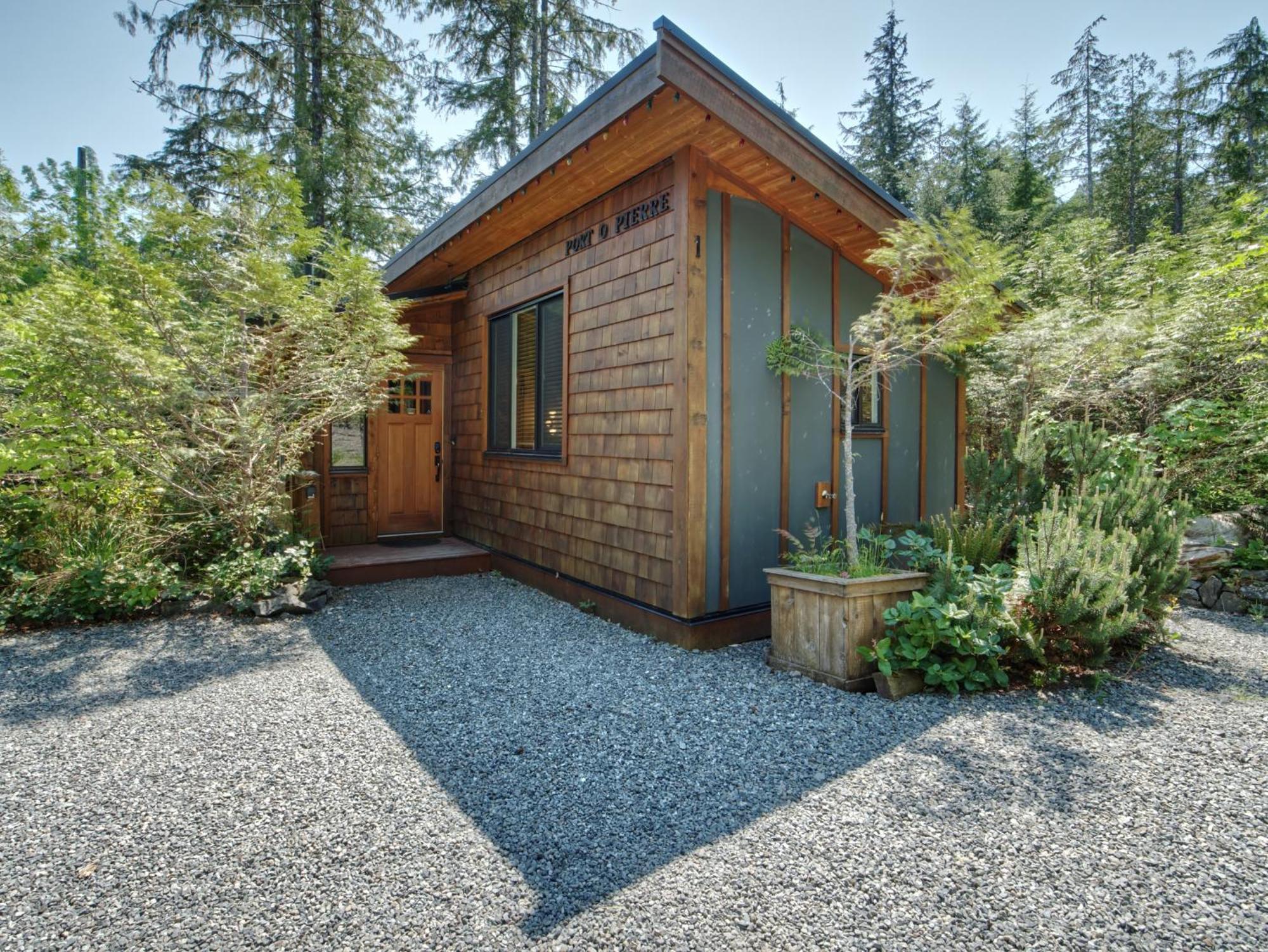 Handsome Dan'S Vacation Cottage Rentals Port Renfrew Exterior foto