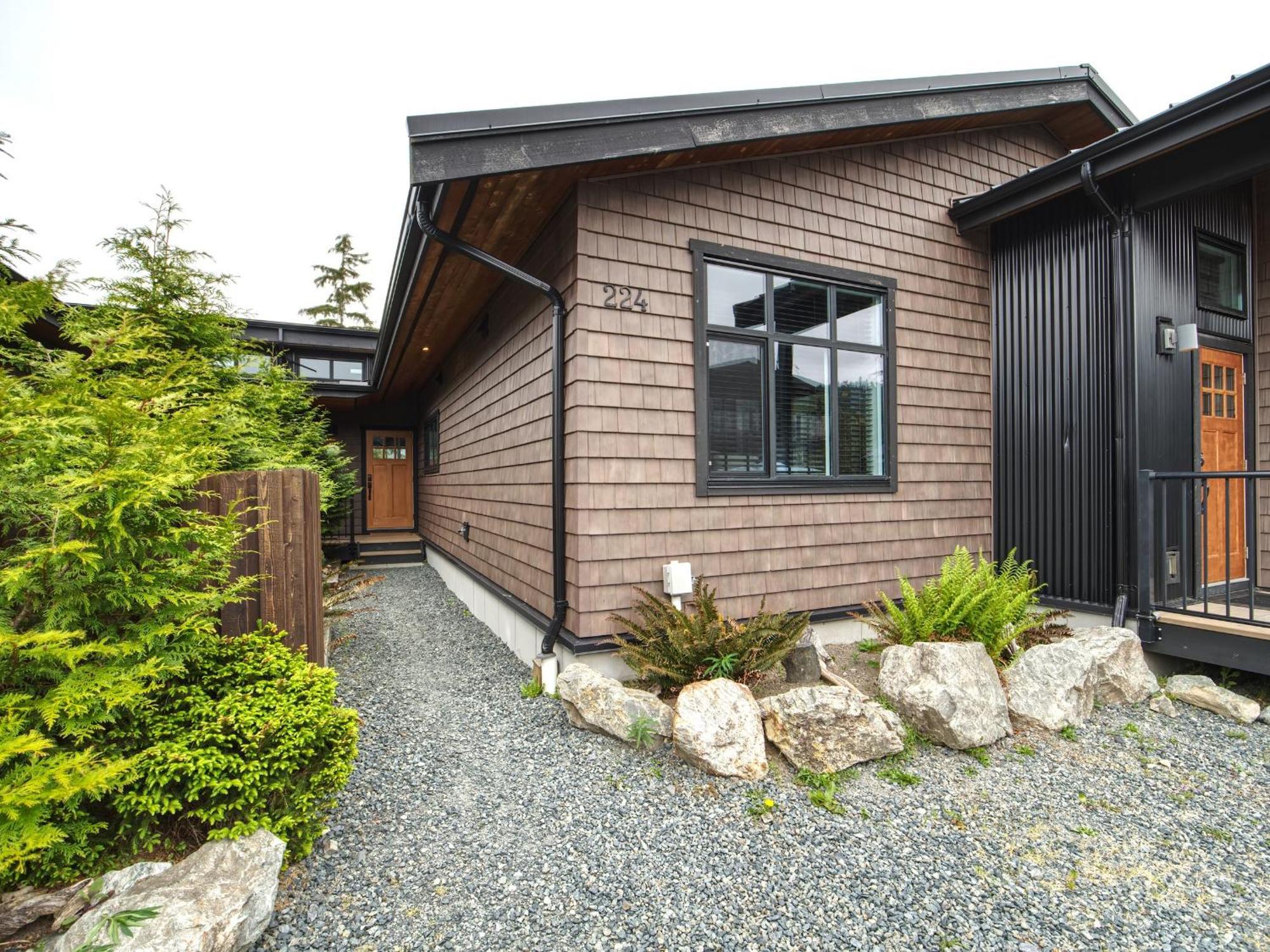 Handsome Dan'S Vacation Cottage Rentals Port Renfrew Exterior foto