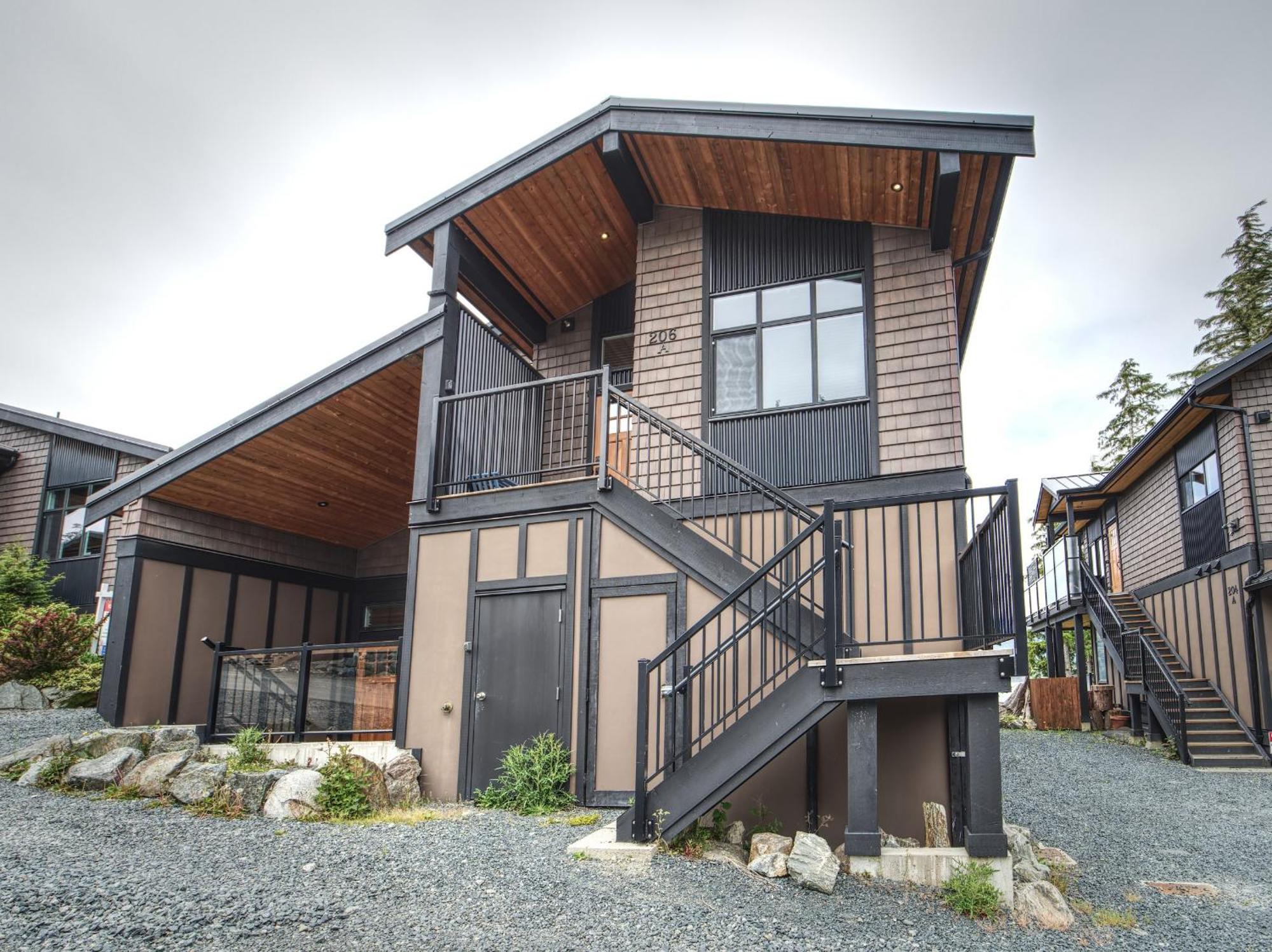 Handsome Dan'S Vacation Cottage Rentals Port Renfrew Exterior foto